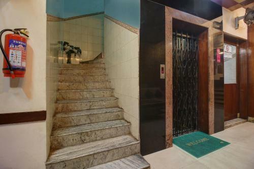 Collection O 82763 Hotel Rahul International