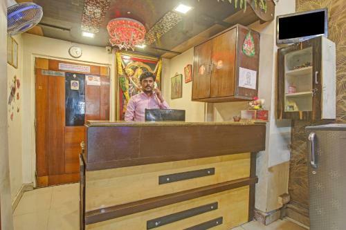 Collection O 82763 Hotel Rahul International