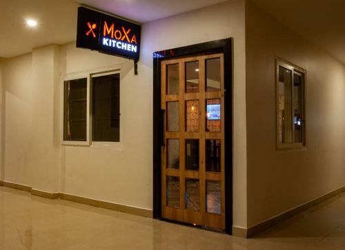 Istay Hotels Hitec
