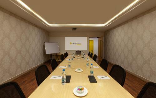 Istay Hotels Hitec