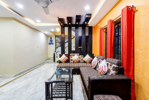 Hostal Love Book Home Stay