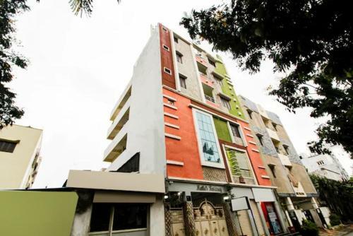 Hostal Love Book Home Stay