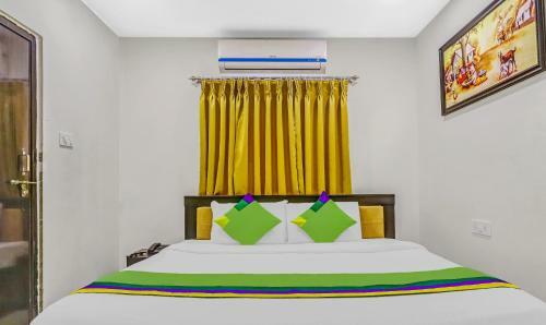Treebo Trend Hotel Royal Galaxy