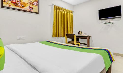 Treebo Trend Hotel Royal Galaxy