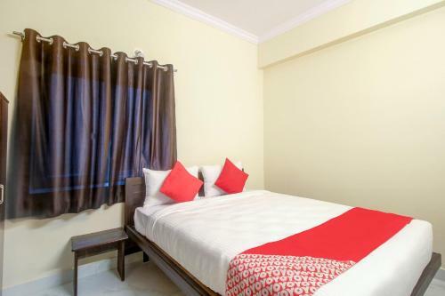Hotel Oyo 82310 Holiday Inn