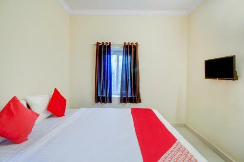 Hotel Oyo 82310 Holiday Inn