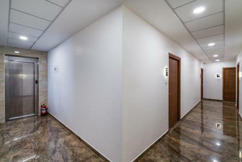 Hotel Skyla Serviced Apartments & Suites, Hi-tech City