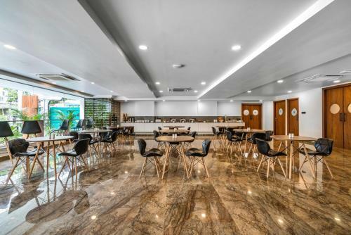 Hotel Skyla Serviced Apartments & Suites, Hi-tech City