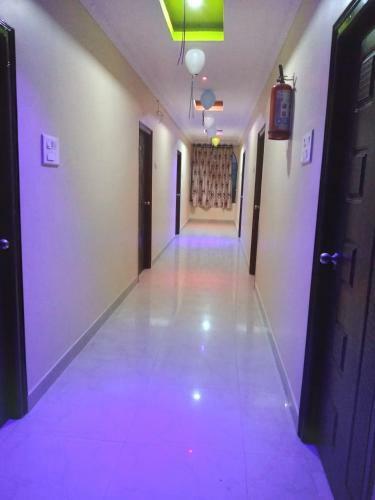 Sri Balaji Grand Hotel