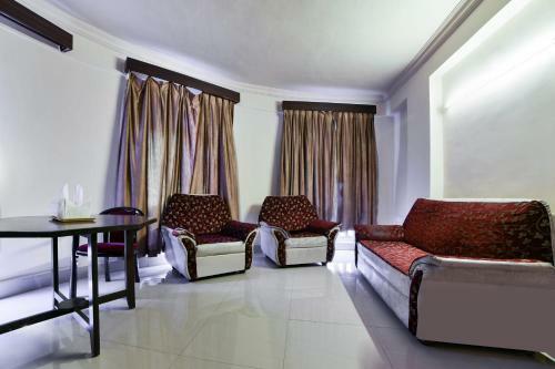 Hotel Oyo Flagship 16018 Rainbow Saphire
