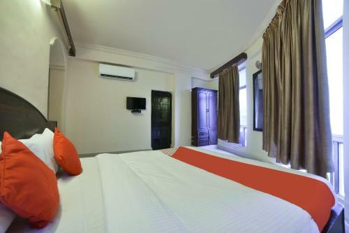 Hotel Oyo Flagship 16018 Rainbow Saphire