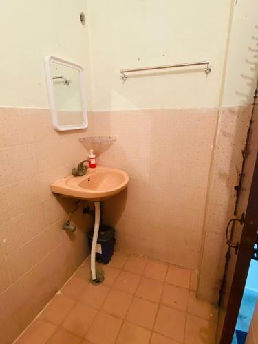 Hostal Hadi Apartment