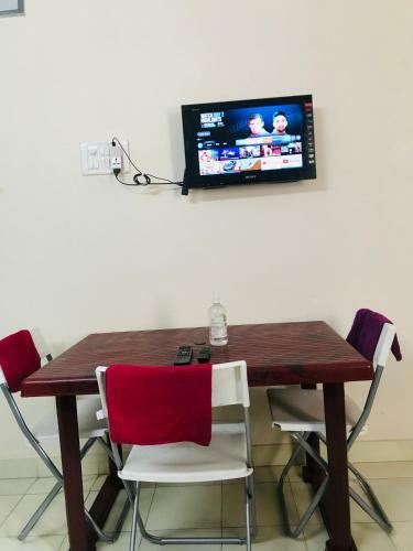 Apartamento Charter Stays - Anjali 102 - 2bhk @ Manikonda