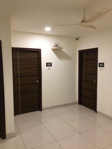Hotel White Fields Hitec City, Hyderabad