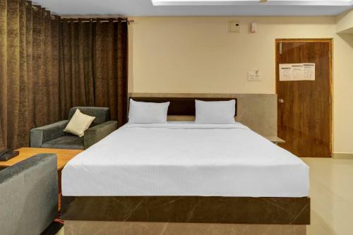 Hotel Oyo 83985 Sharans Inn