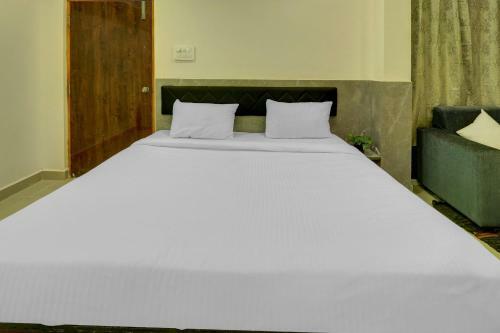Hotel Oyo 83985 Sharans Inn