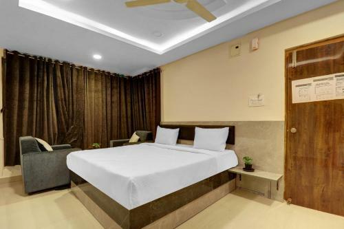 Hotel Oyo 83985 Sharans Inn