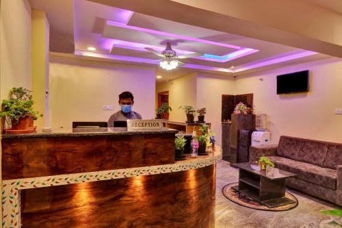 Hotel Oyo 83985 Sharans Inn