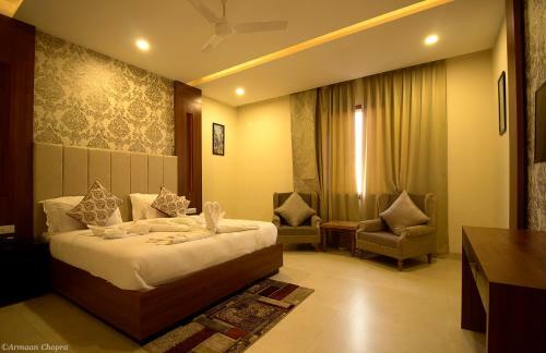 Hotel Amritam Palace