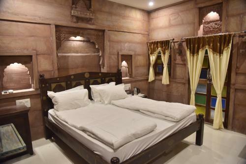 Dev Kothi - Boutique Heritage Stay