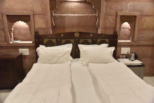 Dev Kothi - Boutique Heritage Stay