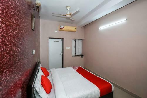 Oyo 28059 Hotel Wayside