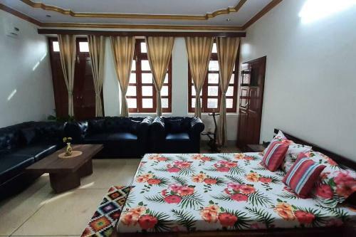 Apartamento Achal Homestay
