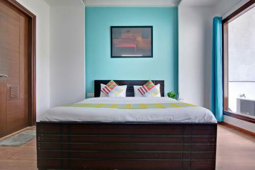 Hostal Oyo Home 29847 Luxurious Rooms Sushant Lok