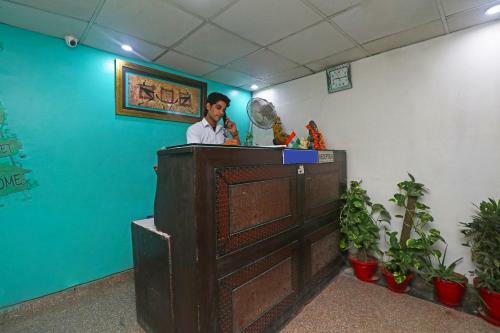 Hotel Oyo 18645 Kartik Inns