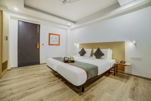 Hotel Oyo Townhouse 89 Hongkong Bazaar