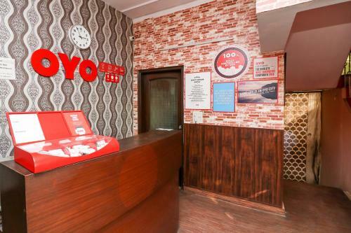 Oyo 10583 Hotel Amigo