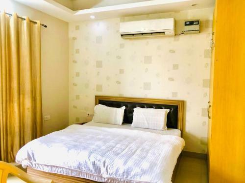 Hotel The Aashiana