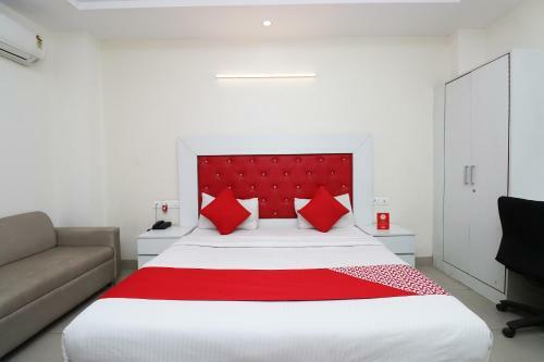 Oyo 28616 Hotel New View