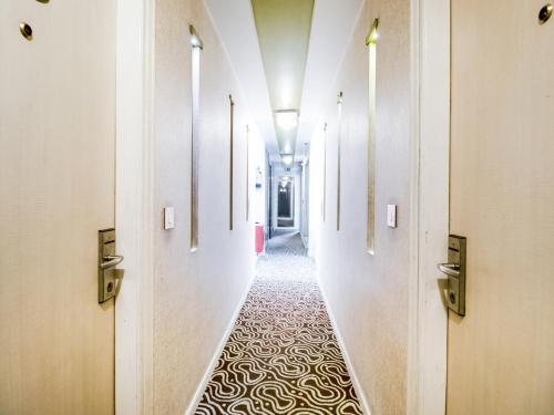 Hotel Capital O 73515 Surya Kiran Inn 2