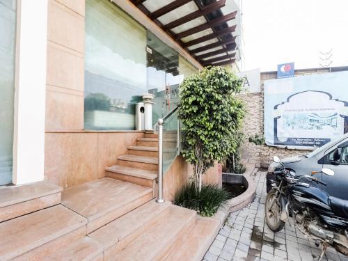 Hotel Capital O 73515 Surya Kiran Inn 2