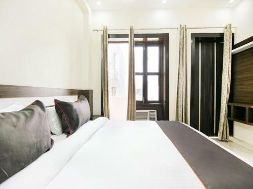Hotel Collection O 74733 Grewal Residency