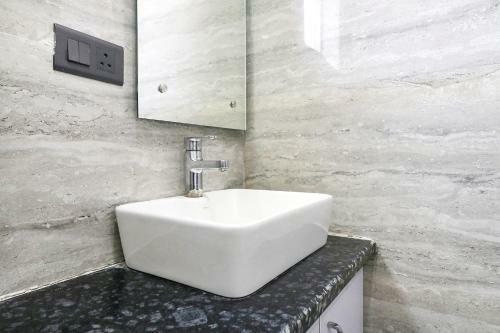 Fabhotel Kiara The Private Suites