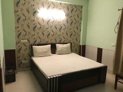 Hotel Chirag Residency By Wb Inn