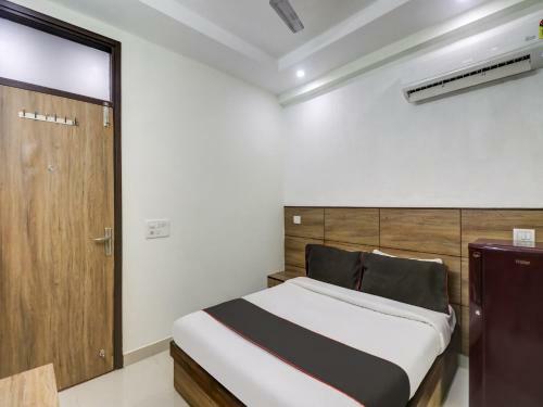 Collection O 82772 Hotel Ay Villa