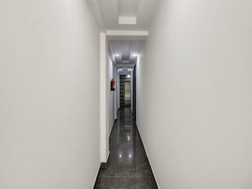 Collection O 82772 Hotel Ay Villa