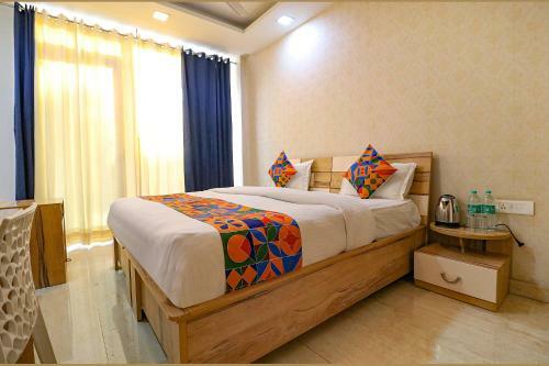 Hostal Fabhotel The Royal Oak