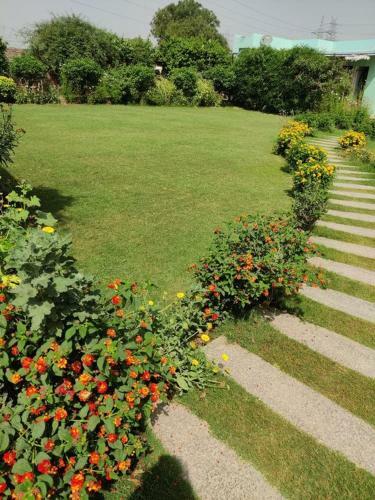Madhuban Farms