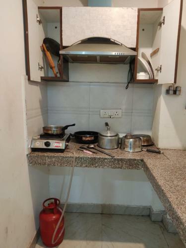 Hotel Singh Service Apartment Medanta