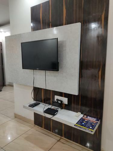 Hotel Singh Service Apartment Medanta