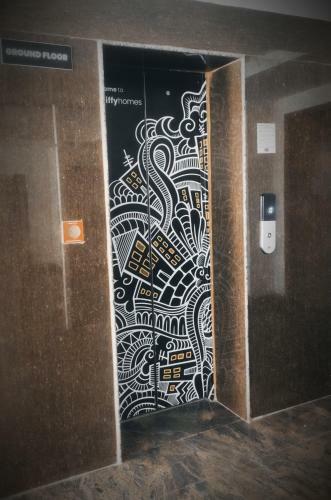 Hotel Singh Service Apartment Medanta