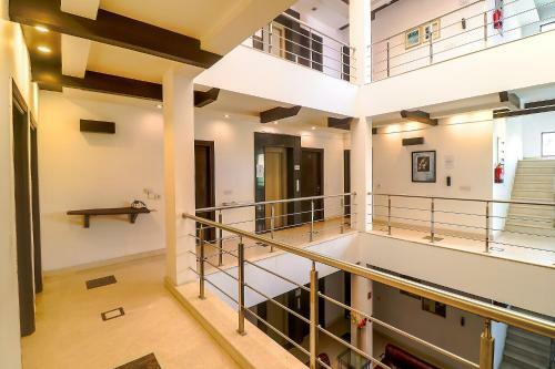 Fabhotel Blue Moon Residency