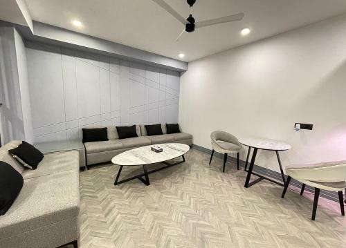 Bedchambers Serviced Apartments - Mg Road
