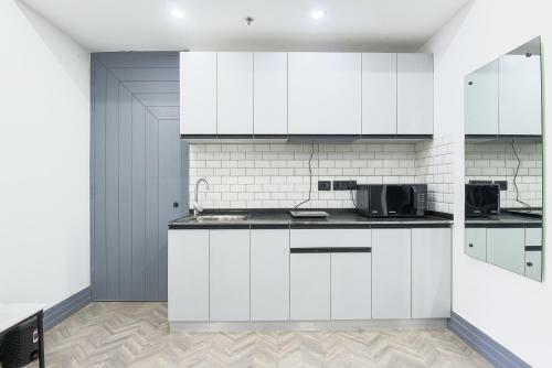 Bedchambers Serviced Apartments - Mg Road