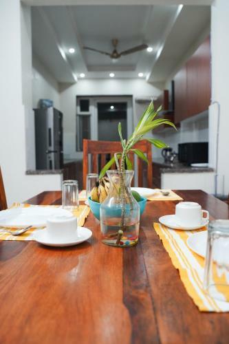 Lime Tree Hospitality Three Bhk Apartment Artemis Gurgaon