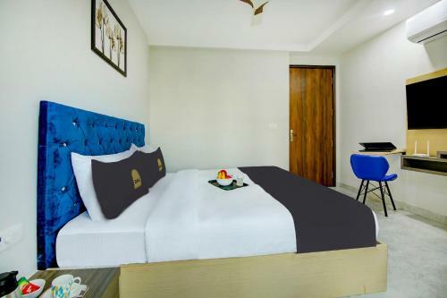 Hotel Collection O 82882 Reebah Suites